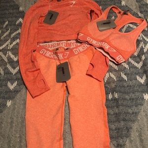 Gymshark Flex Leggings & Bra w Crop in Coral